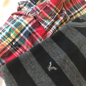 2 American Eagle outfitter men’s shirts